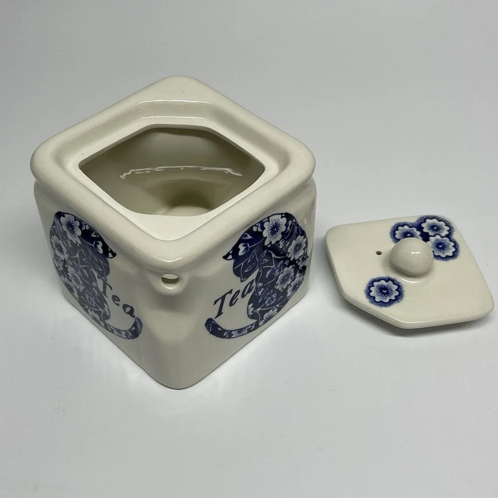 Royal Crownford Staffordshire‎ England Blue Calico Cat Cube Teapot Vintage